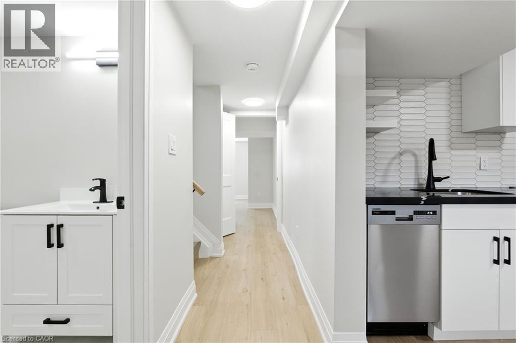 929 Upper Ottawa Street, Hamilton, Ontario  L8T 3V6 - Photo 20 - 40808036