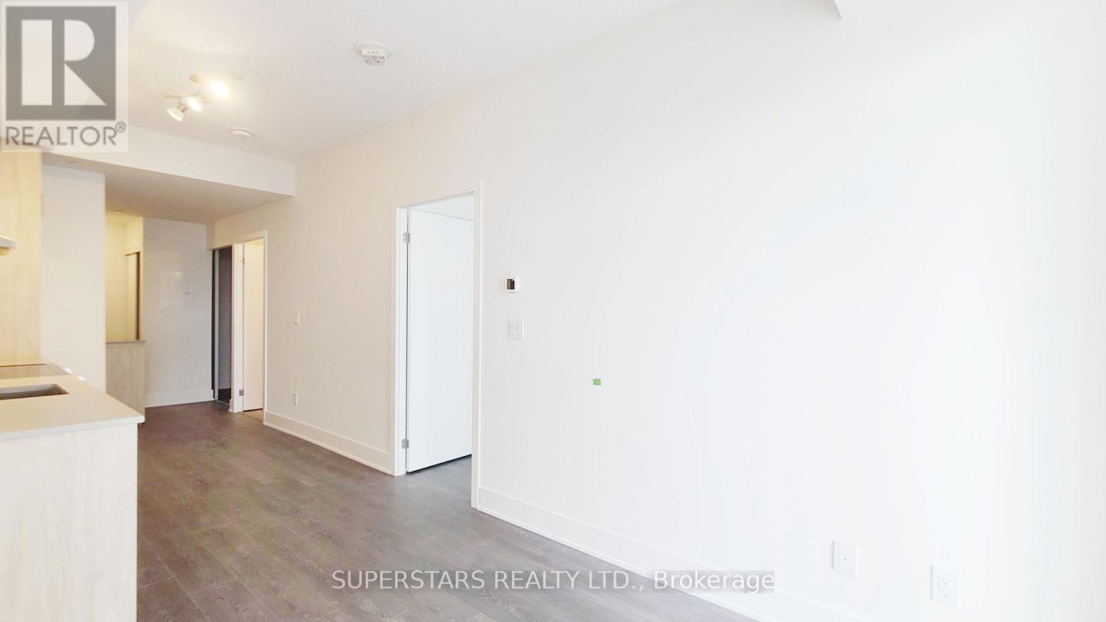 1601 - 188 Fairview Mall Drive, Toronto, Ontario M2J 4T1 - Photo 1 - C12826172