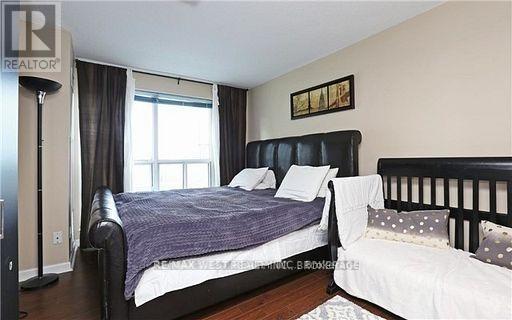 2012 - 8 Park Road, Toronto, Ontario  M4W 3S5 - Photo 12 - C12826234
