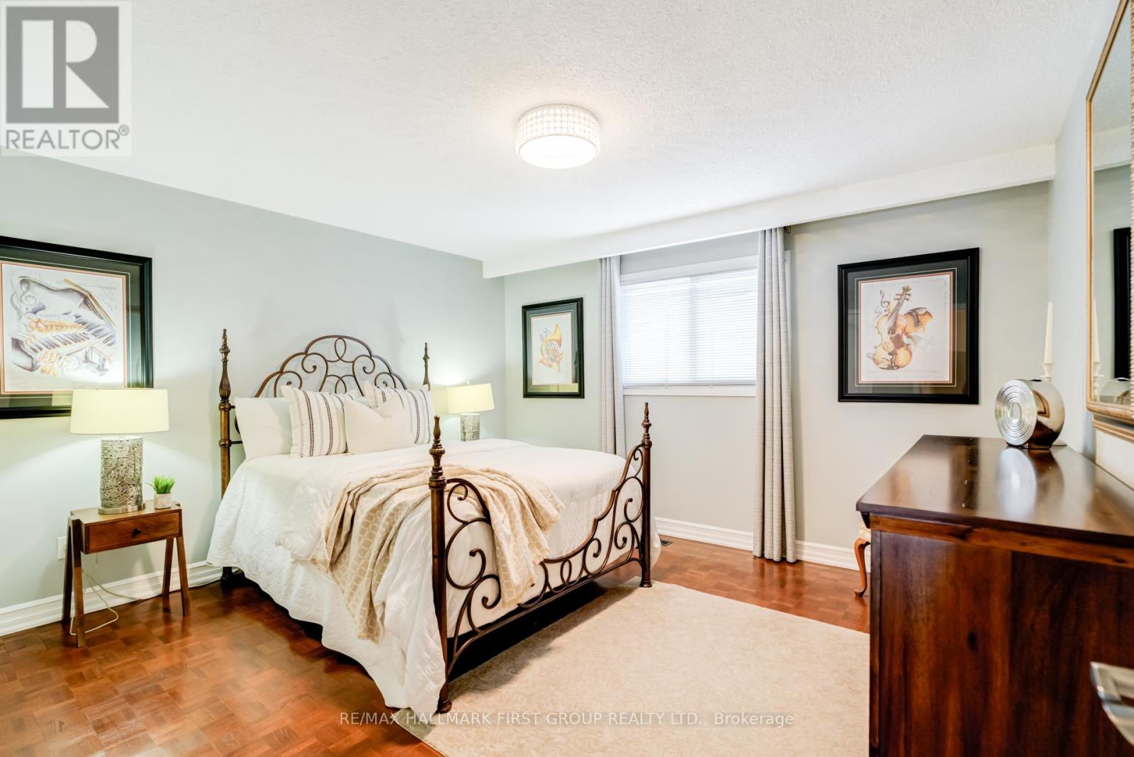 520 Mcleod Crescent, Pickering, Ontario  L1W 3M5 - Photo 14 - E12826136