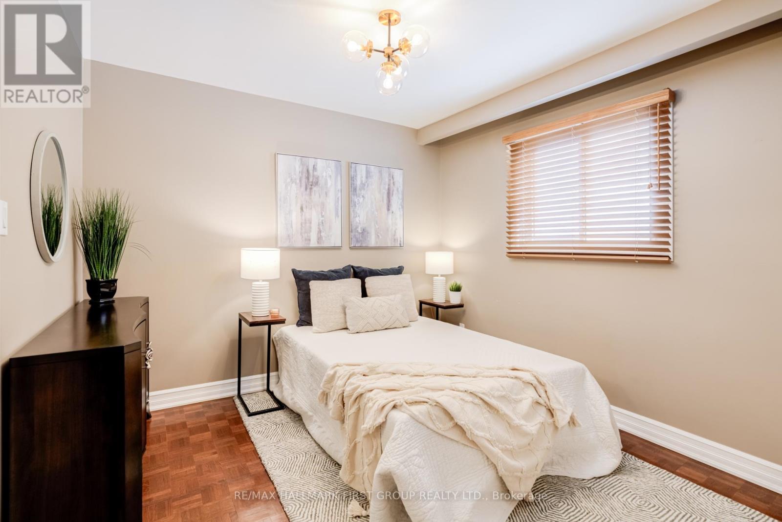 520 Mcleod Crescent, Pickering, Ontario  L1W 3M5 - Photo 19 - E12826136