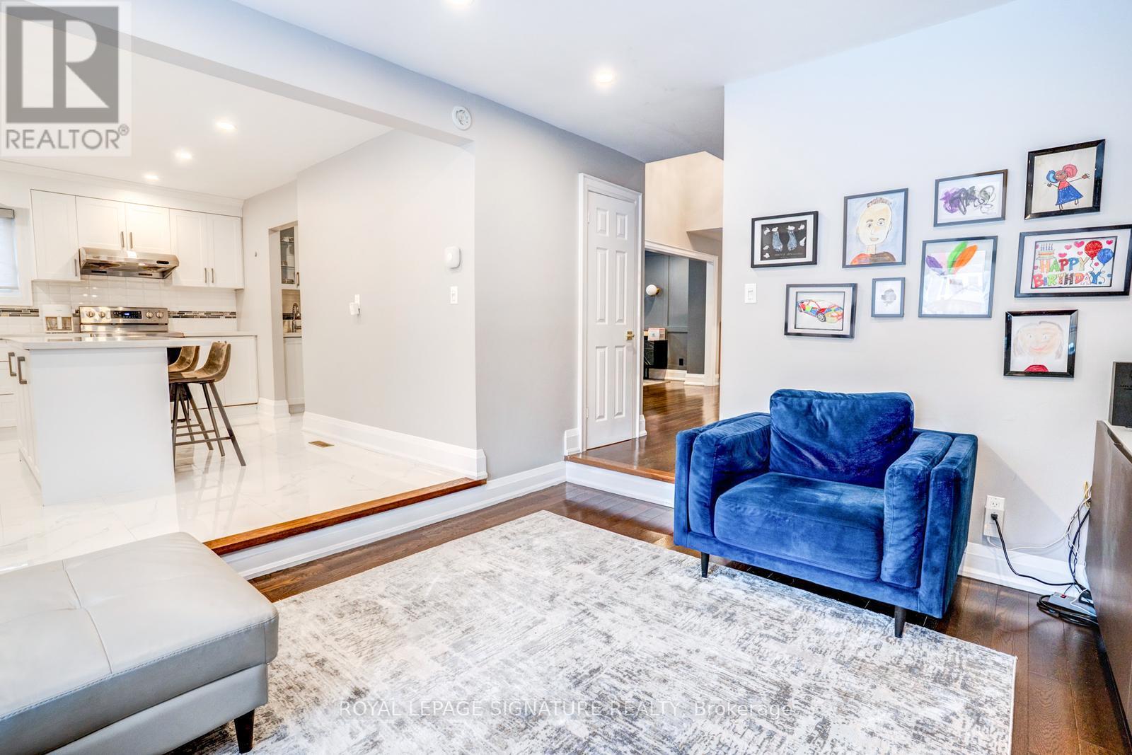 216 Huntsmill Boulevard, Toronto, Ontario  M1W 3E1 - Photo 20 - E12826144