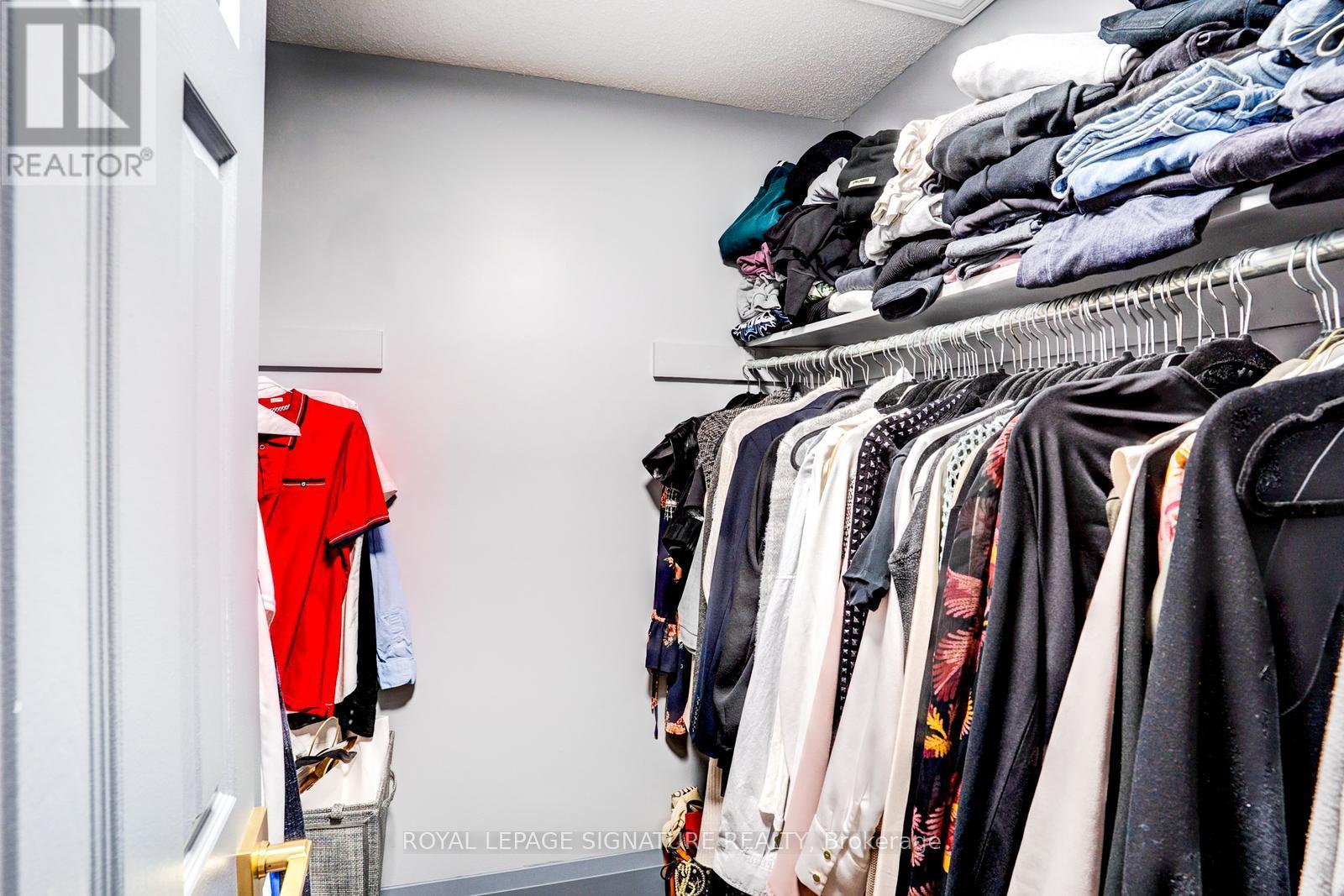 216 Huntsmill Boulevard, Toronto, Ontario  M1W 3E1 - Photo 27 - E12826144