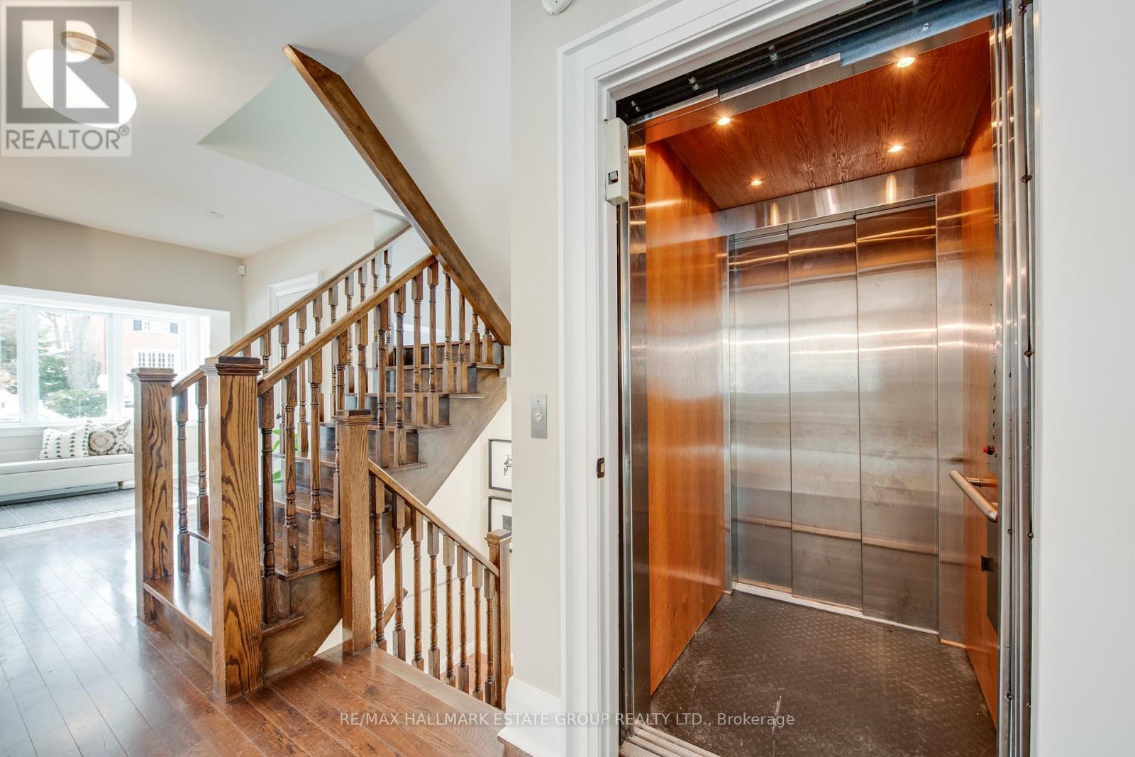 25 Neville Park Boulevard, Toronto, Ontario  M4E 3P5 - Photo 16 - E12826214