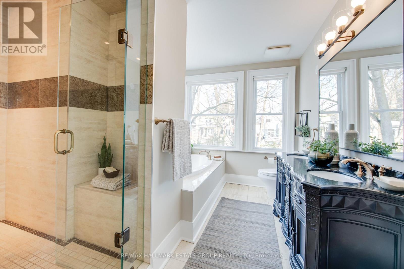 25 Neville Park Boulevard, Toronto, Ontario  M4E 3P5 - Photo 21 - E12826214