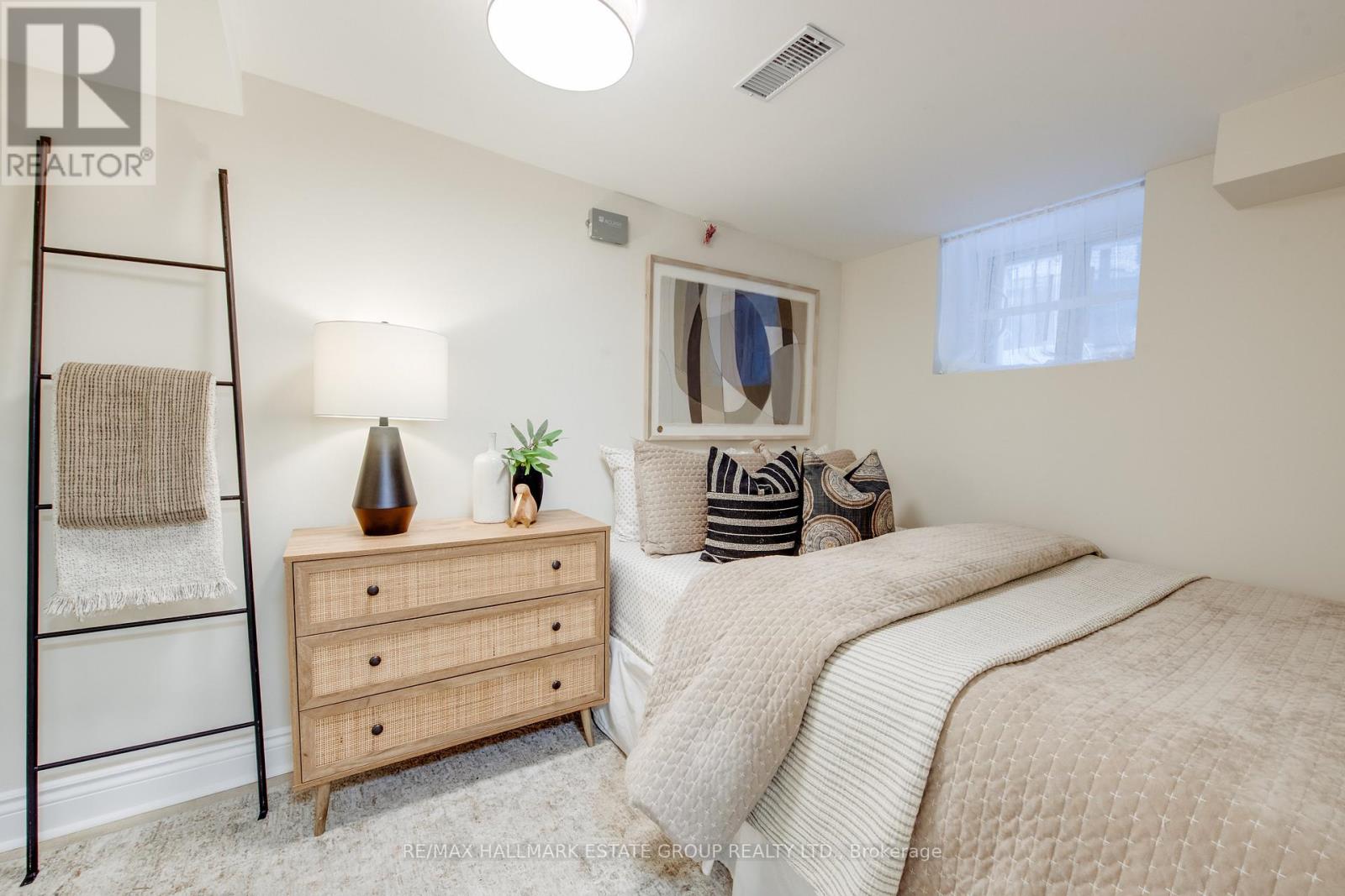 25 Neville Park Boulevard, Toronto, Ontario  M4E 3P5 - Photo 43 - E12826214