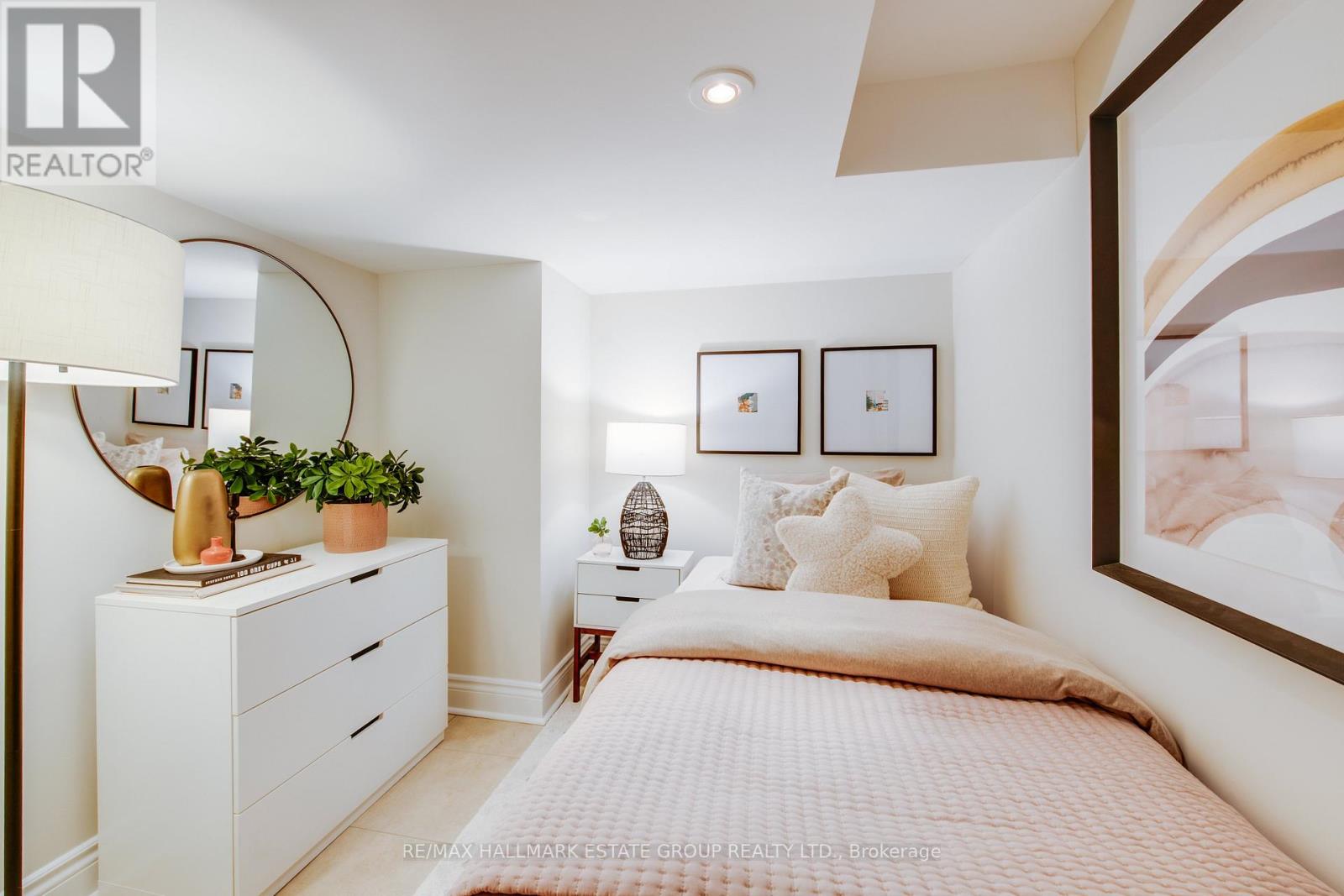 25 Neville Park Boulevard, Toronto, Ontario  M4E 3P5 - Photo 45 - E12826214