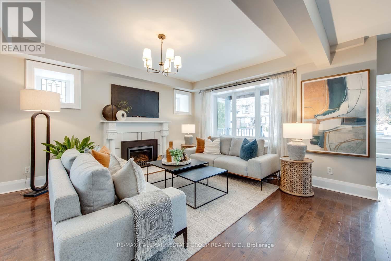 25 Neville Park Boulevard, Toronto, Ontario  M4E 3P5 - Photo 5 - E12826214