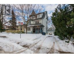 25 NEVILLE PARK BOULEVARD, Toronto, Ontario