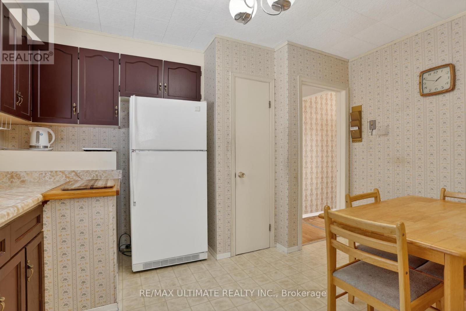 46 Medina Crescent, Toronto, Ontario  M1K 4B7 - Photo 14 - E12826252