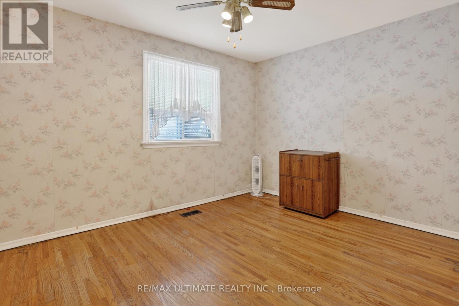 46 Medina Crescent, Toronto, Ontario  M1K 4B7 - Photo 17 - E12826252