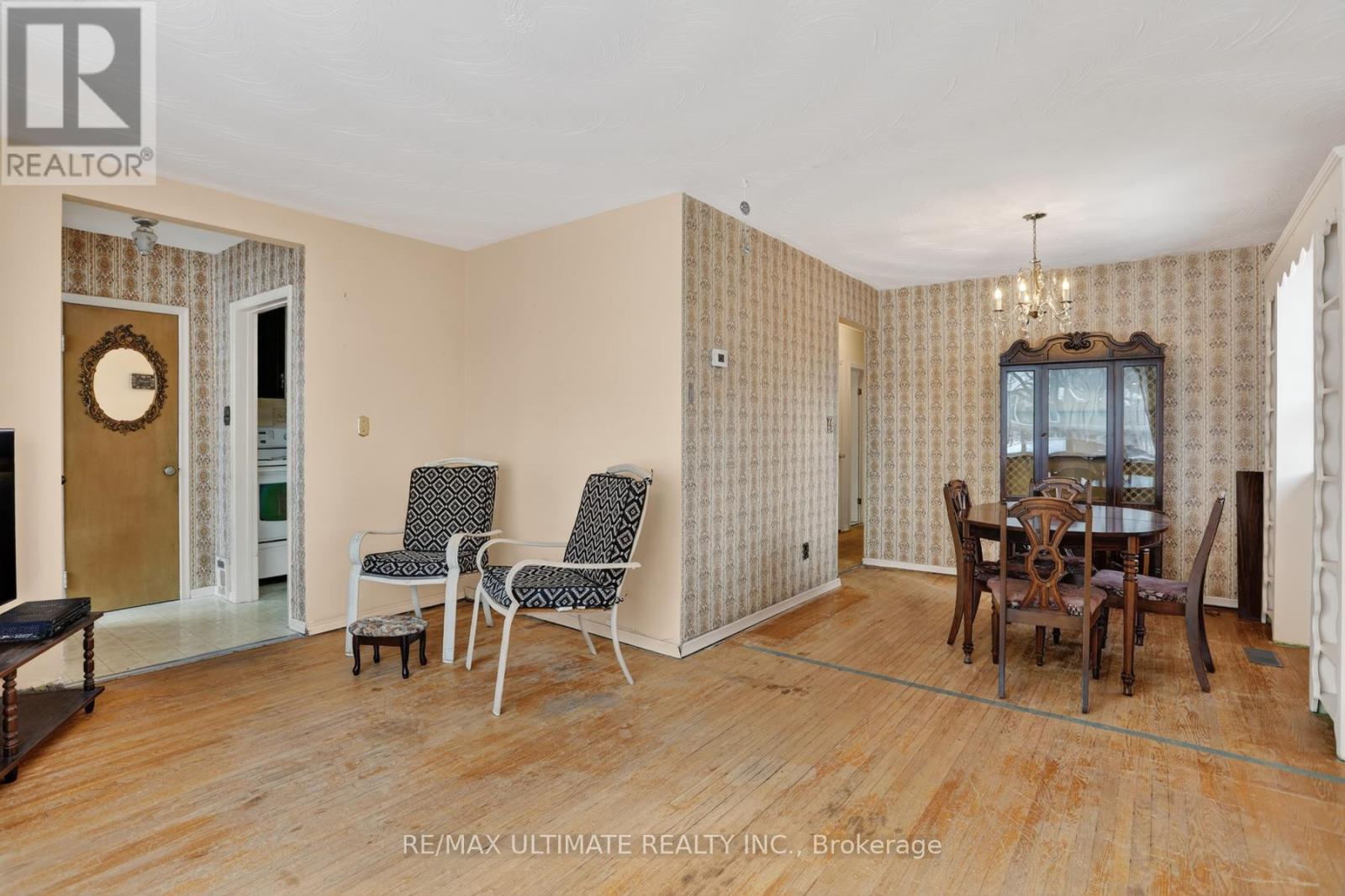 46 Medina Crescent, Toronto, Ontario  M1K 4B7 - Photo 7 - E12826252