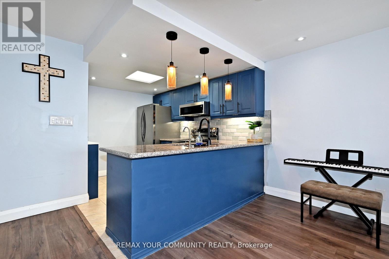 910 - 275 Bamburgh Circle, Toronto, Ontario  M1W 3X4 - Photo 17 - E12826288