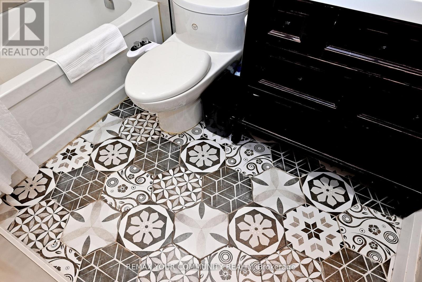 910 - 275 Bamburgh Circle, Toronto, Ontario  M1W 3X4 - Photo 39 - E12826288