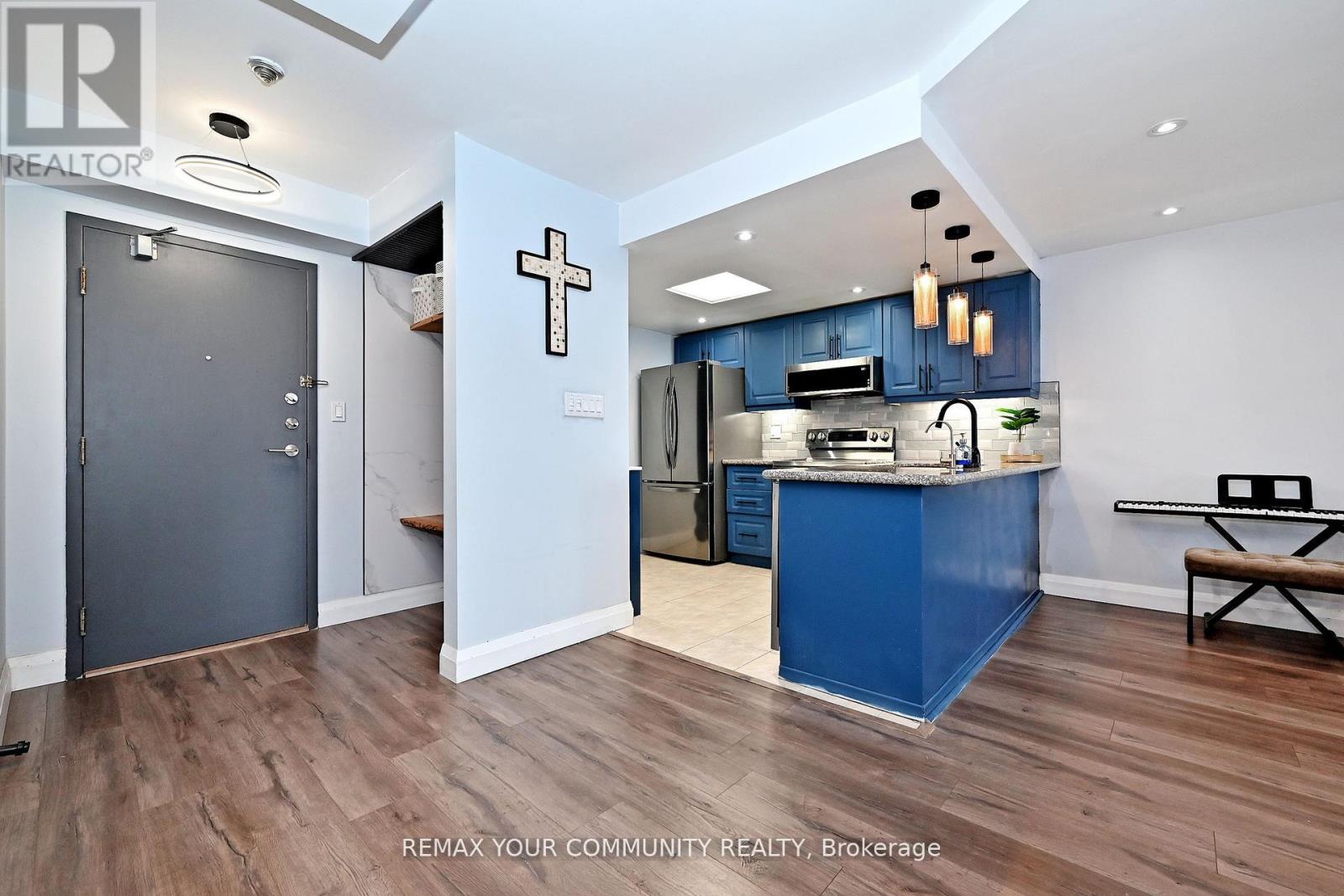 910 - 275 Bamburgh Circle, Toronto, Ontario  M1W 3X4 - Photo 6 - E12826288