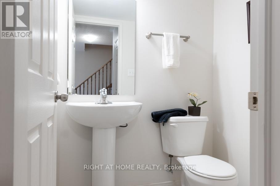 2506 Bromus Path N, Oshawa, Ontario  L1L 0K7 - Photo 17 - E12826310