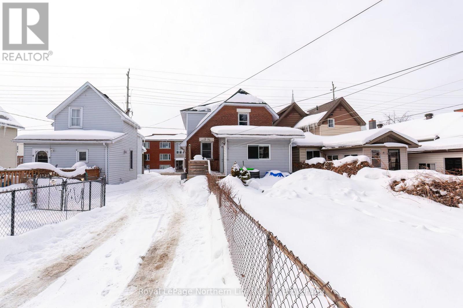 356 Worthington Street W, North Bay, Ontario  P1B 3B6 - Photo 5 - X12822096