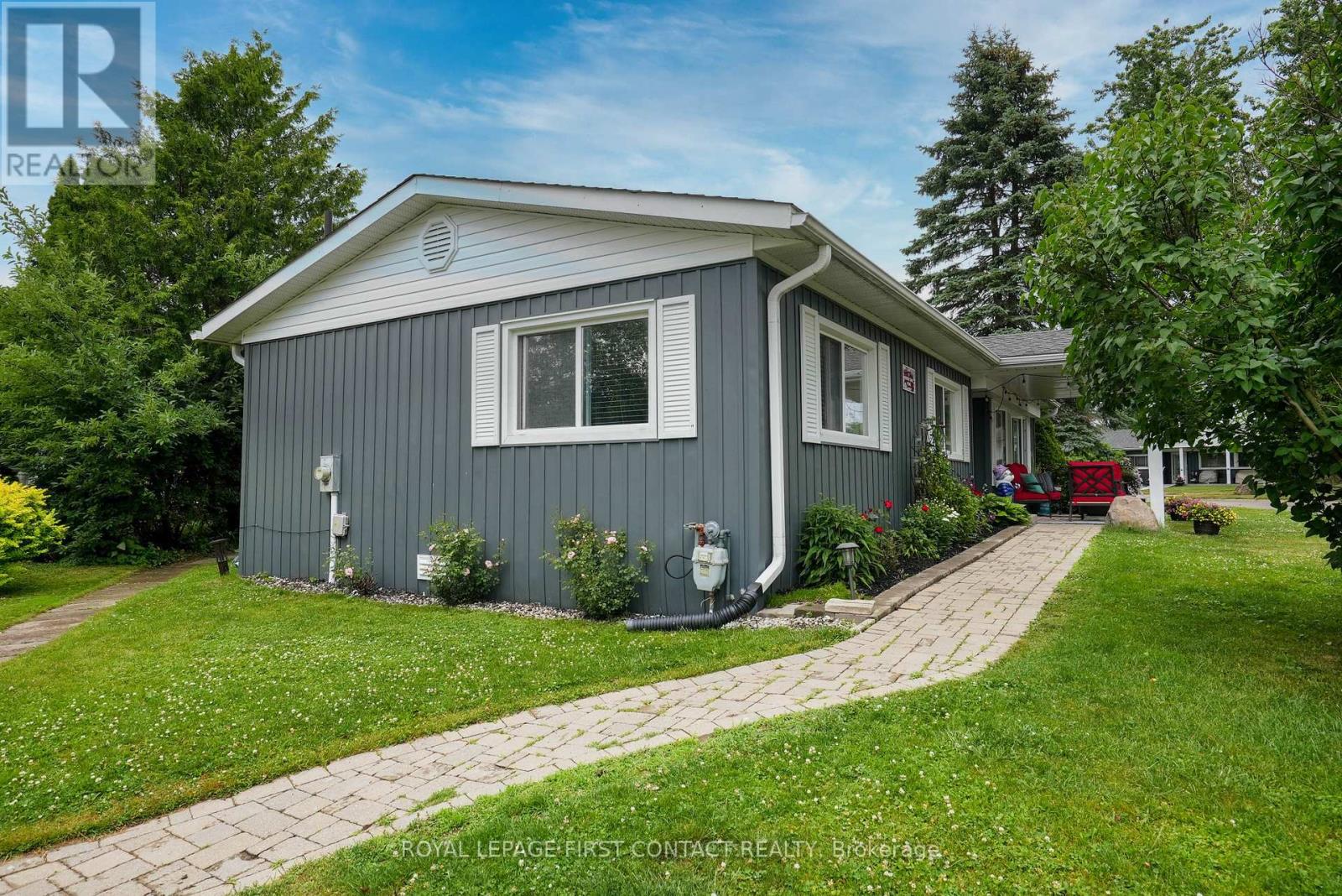 2 Nature Trail, Innisfil, Ontario  L9S 1K7 - Photo 29 - N12826142