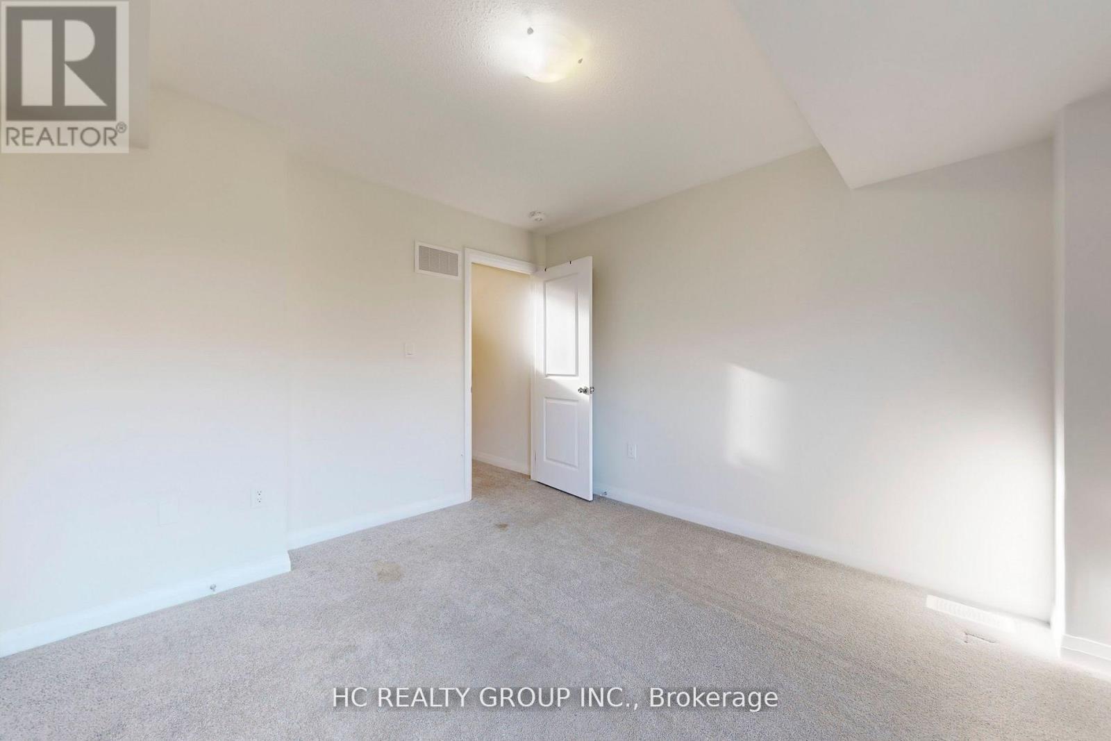 39 Millman Lane, Richmond Hill, Ontario  L4S 0P8 - Photo 19 - N12826160