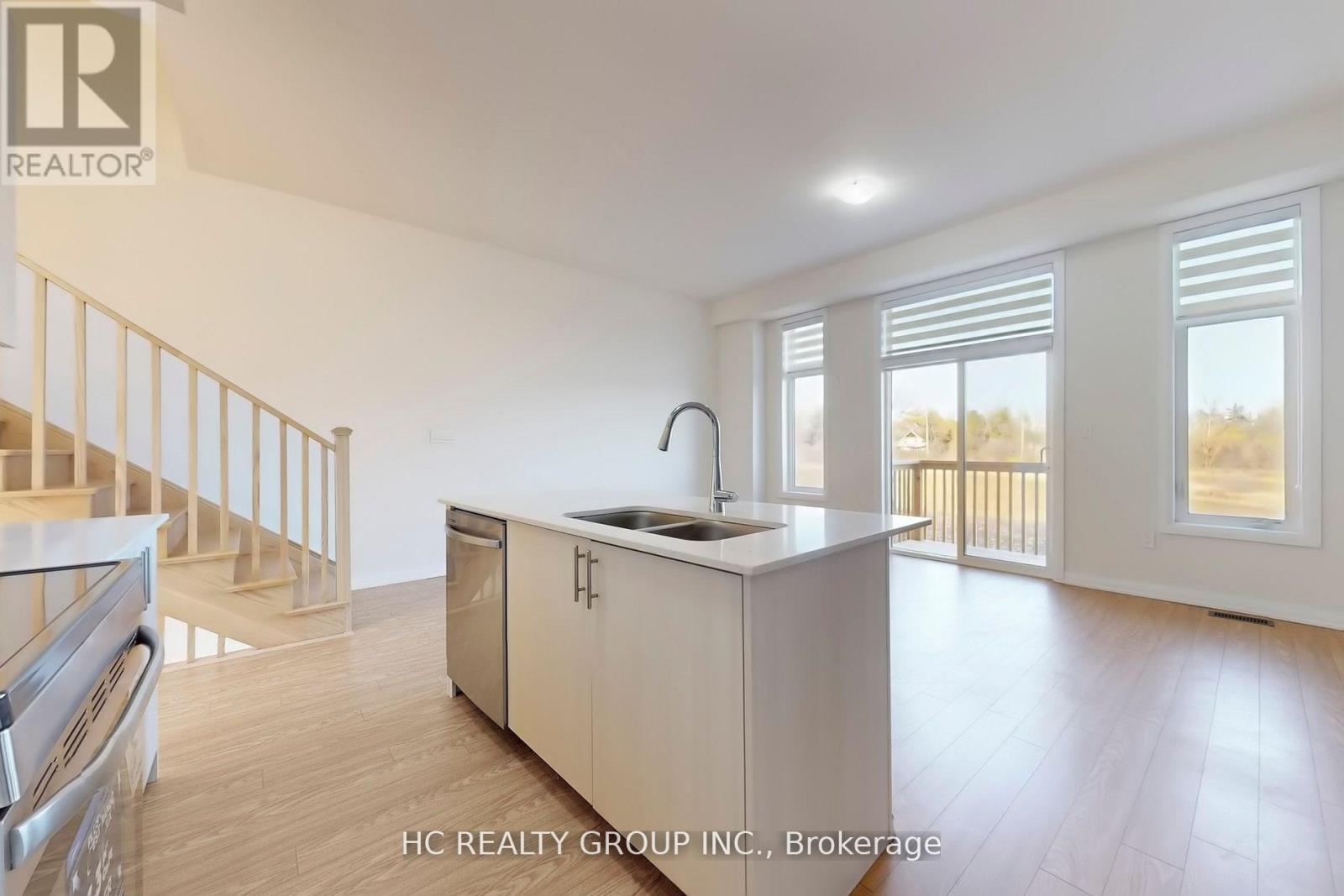 39 Millman Lane, Richmond Hill, Ontario  L4S 0P8 - Photo 9 - N12826160