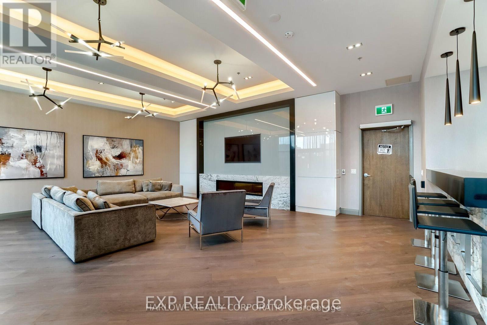 513 - 99 Eagle Rock Way, Vaughan, Ontario  L6A 5A7 - Photo 14 - N12826182