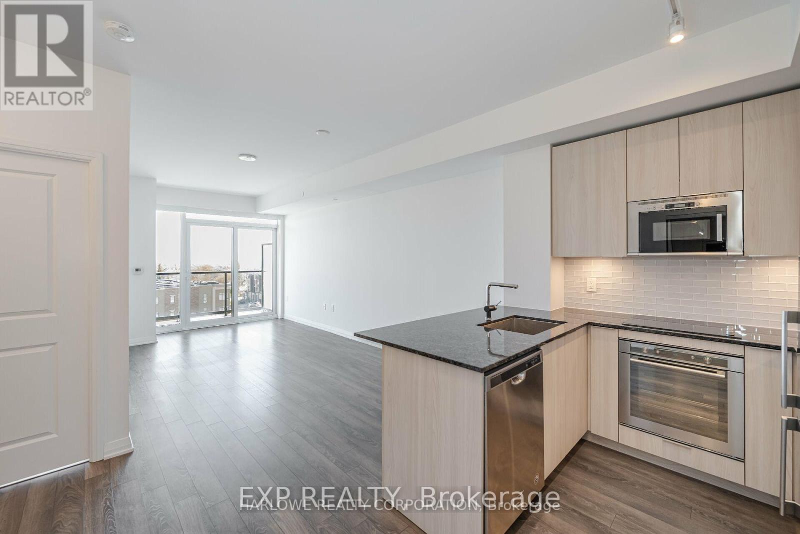 513 - 99 Eagle Rock Way, Vaughan, Ontario  L6A 5A7 - Photo 3 - N12826182