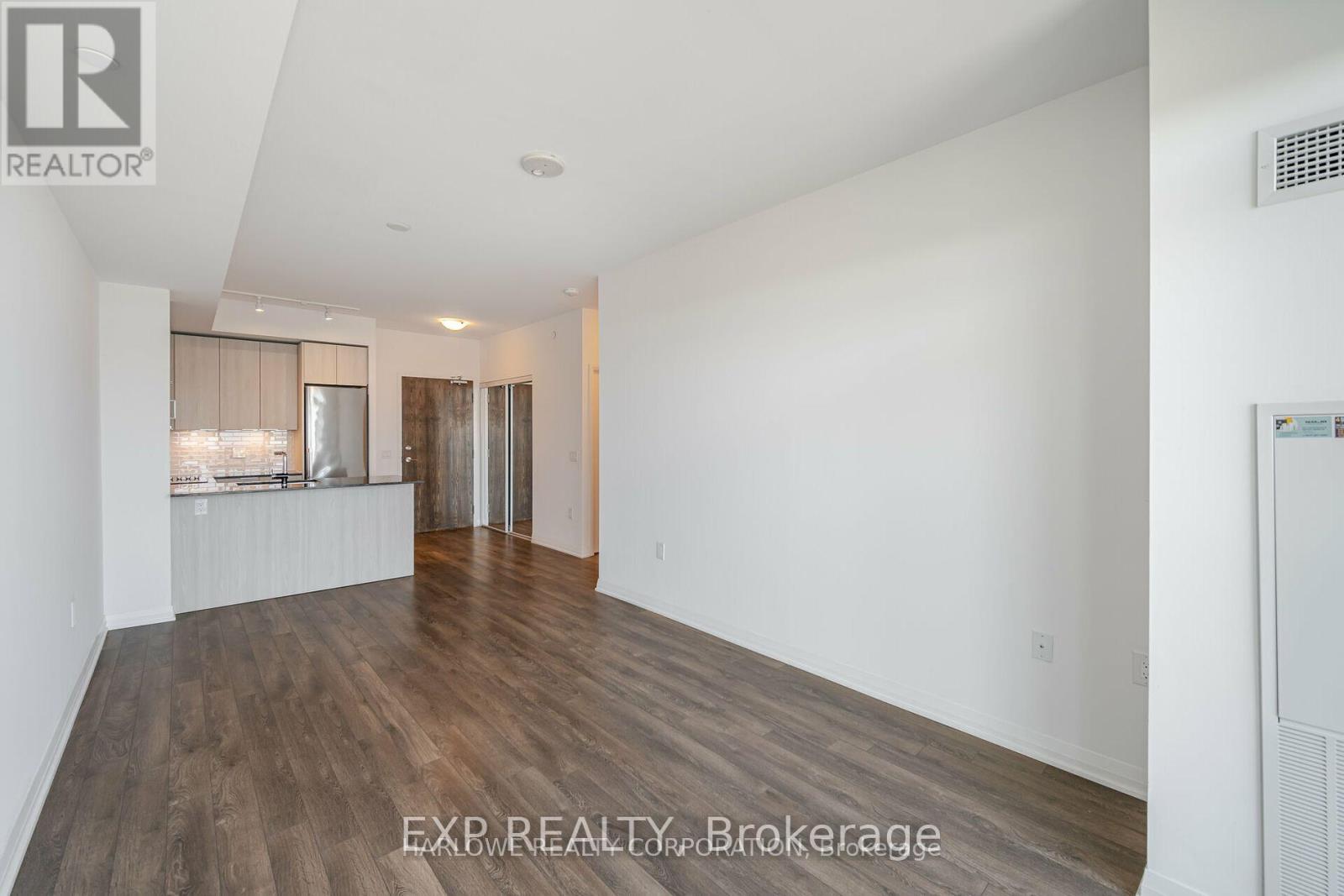 513 - 99 Eagle Rock Way, Vaughan, Ontario  L6A 5A7 - Photo 7 - N12826182