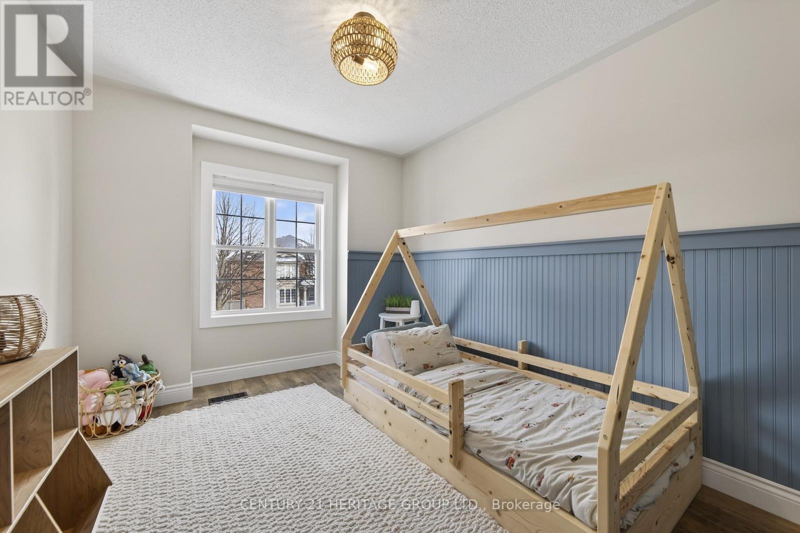 126 Glasgow Crescent, Georgina, Ontario  L4P 4B1 - Photo 19 - N12826210