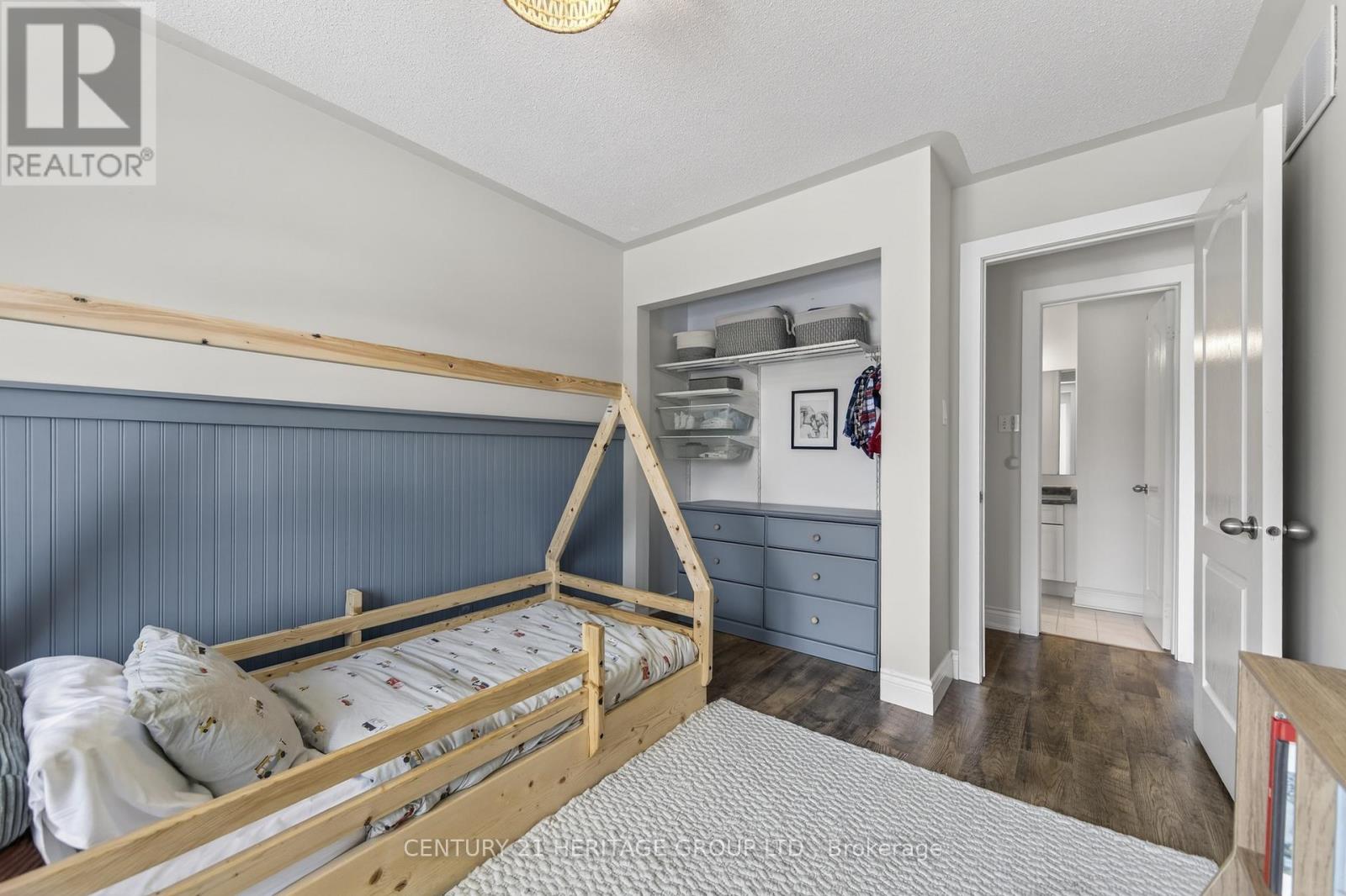 126 Glasgow Crescent, Georgina, Ontario  L4P 4B1 - Photo 20 - N12826210