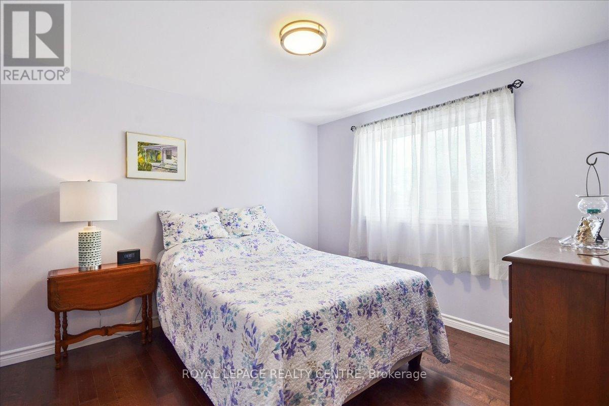 3316 Charmaine Heights, Mississauga, Ontario  L5A 3C1 - Photo 23 - W12826196