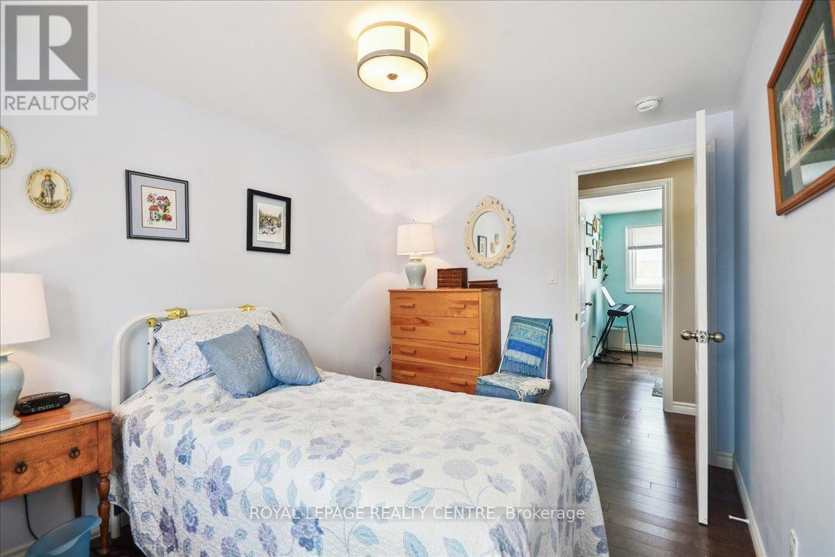 3316 Charmaine Heights, Mississauga, Ontario  L5A 3C1 - Photo 27 - W12826196