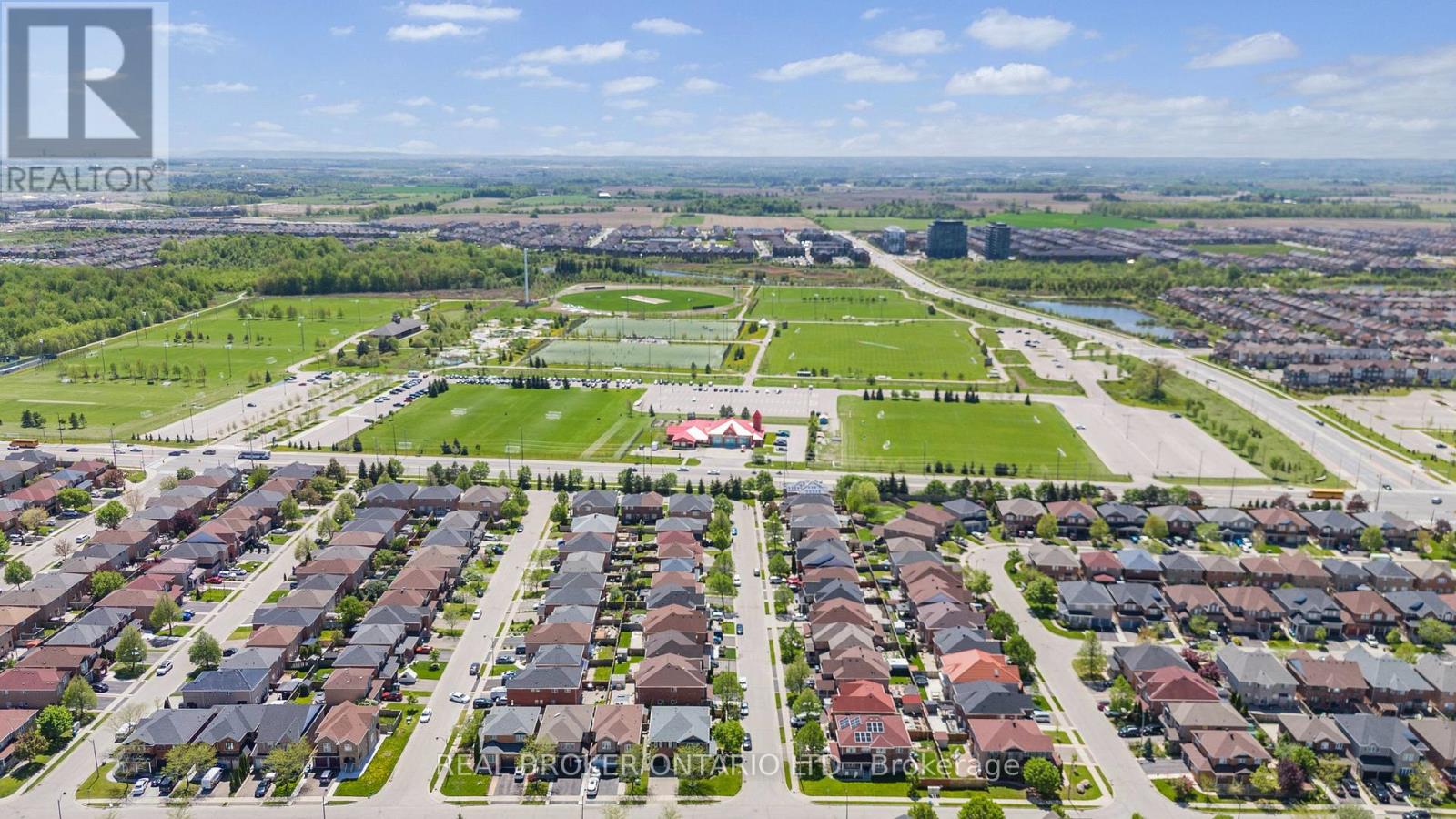 56 Lockheed Crescent, Brampton, Ontario  L7A 3G4 - Photo 31 - W12826222