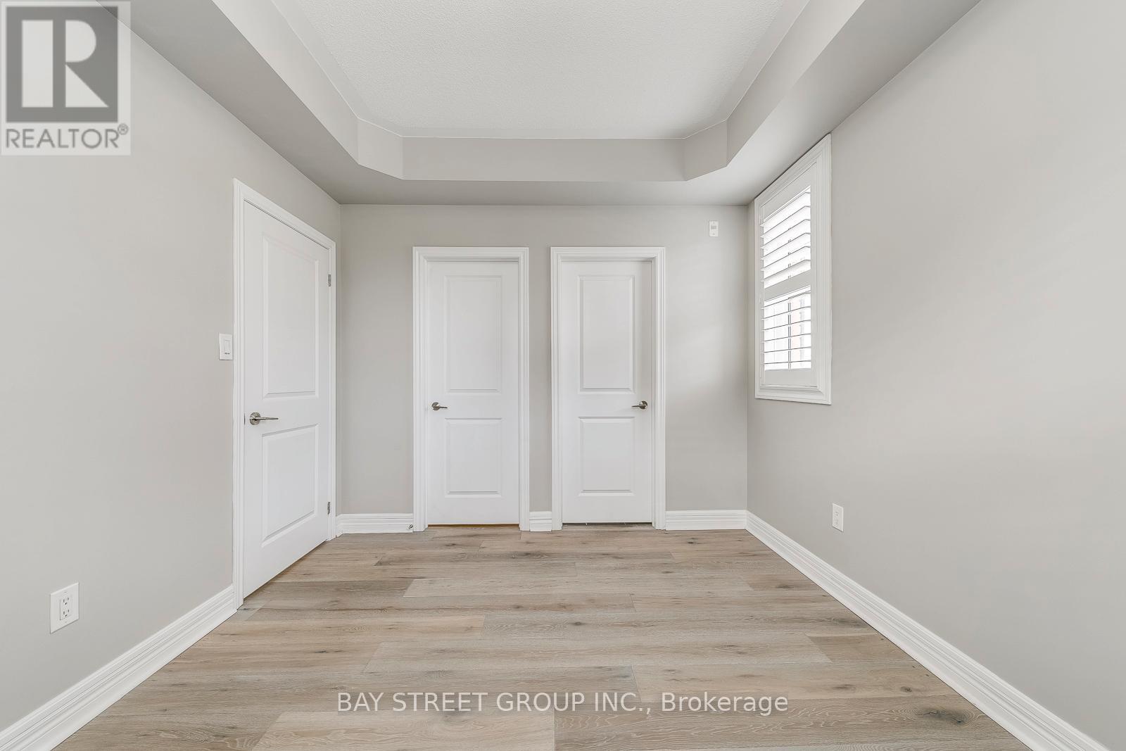 205 - 2326 Taunton Road W, Oakville, Ontario  L6H 0L3 - Photo 18 - W12826230