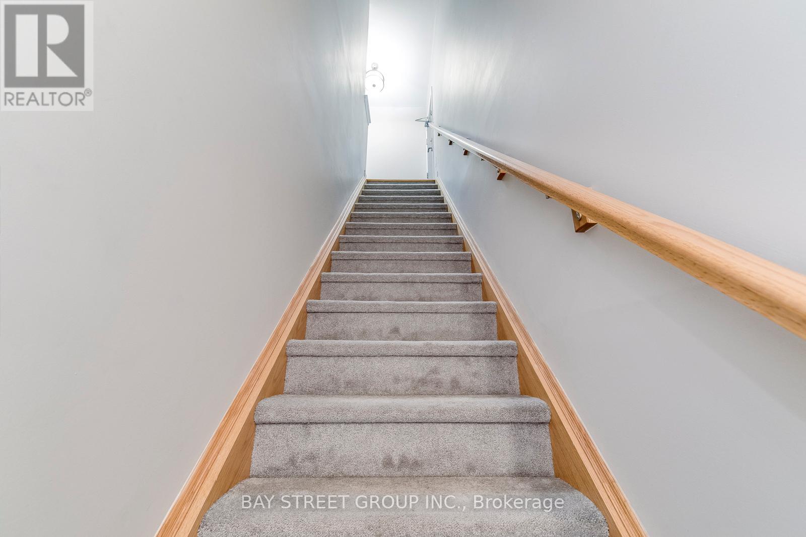 205 - 2326 Taunton Road W, Oakville, Ontario  L6H 0L3 - Photo 28 - W12826230