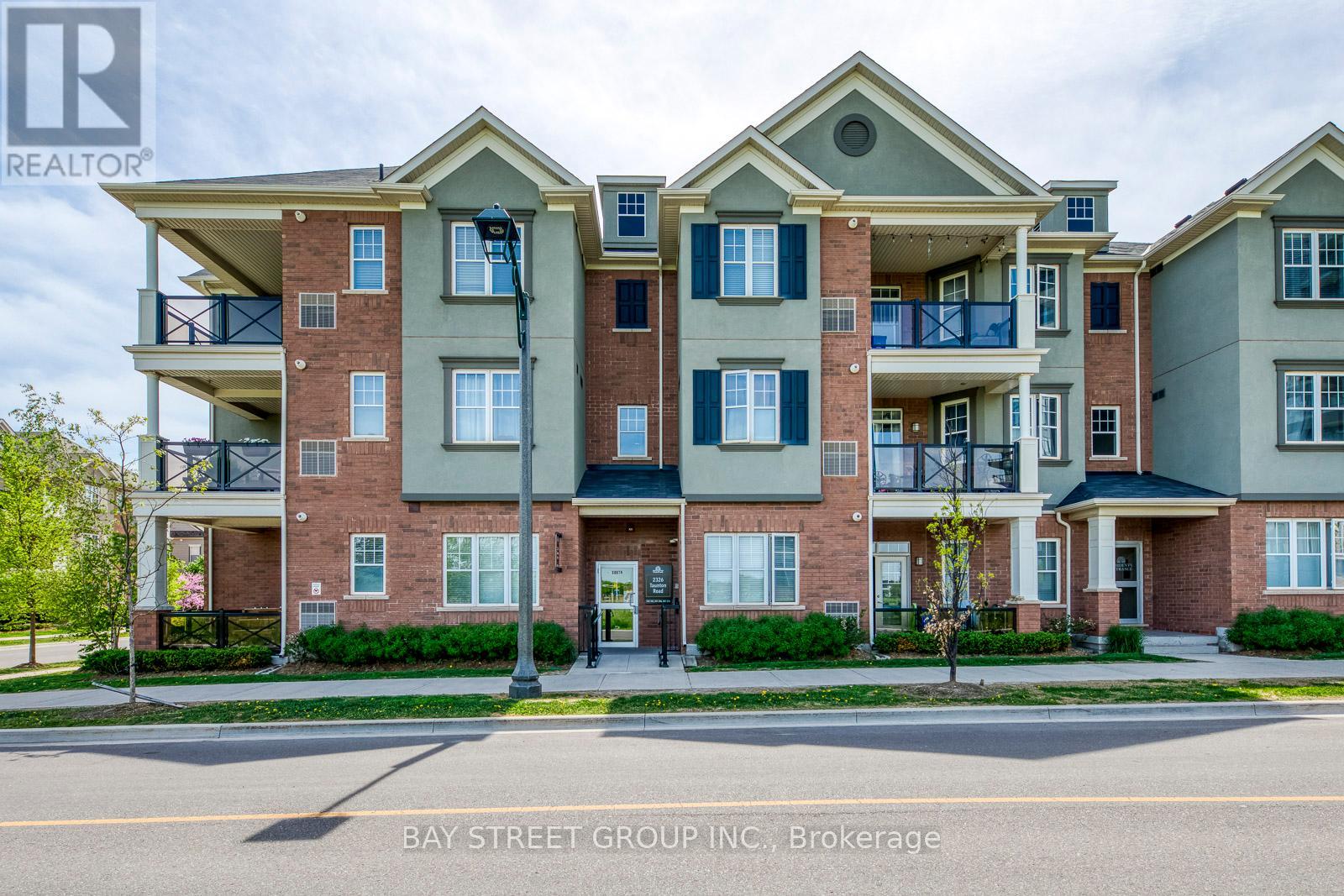 205 - 2326 Taunton Road W, Oakville, Ontario  L6H 0L3 - Photo 32 - W12826230