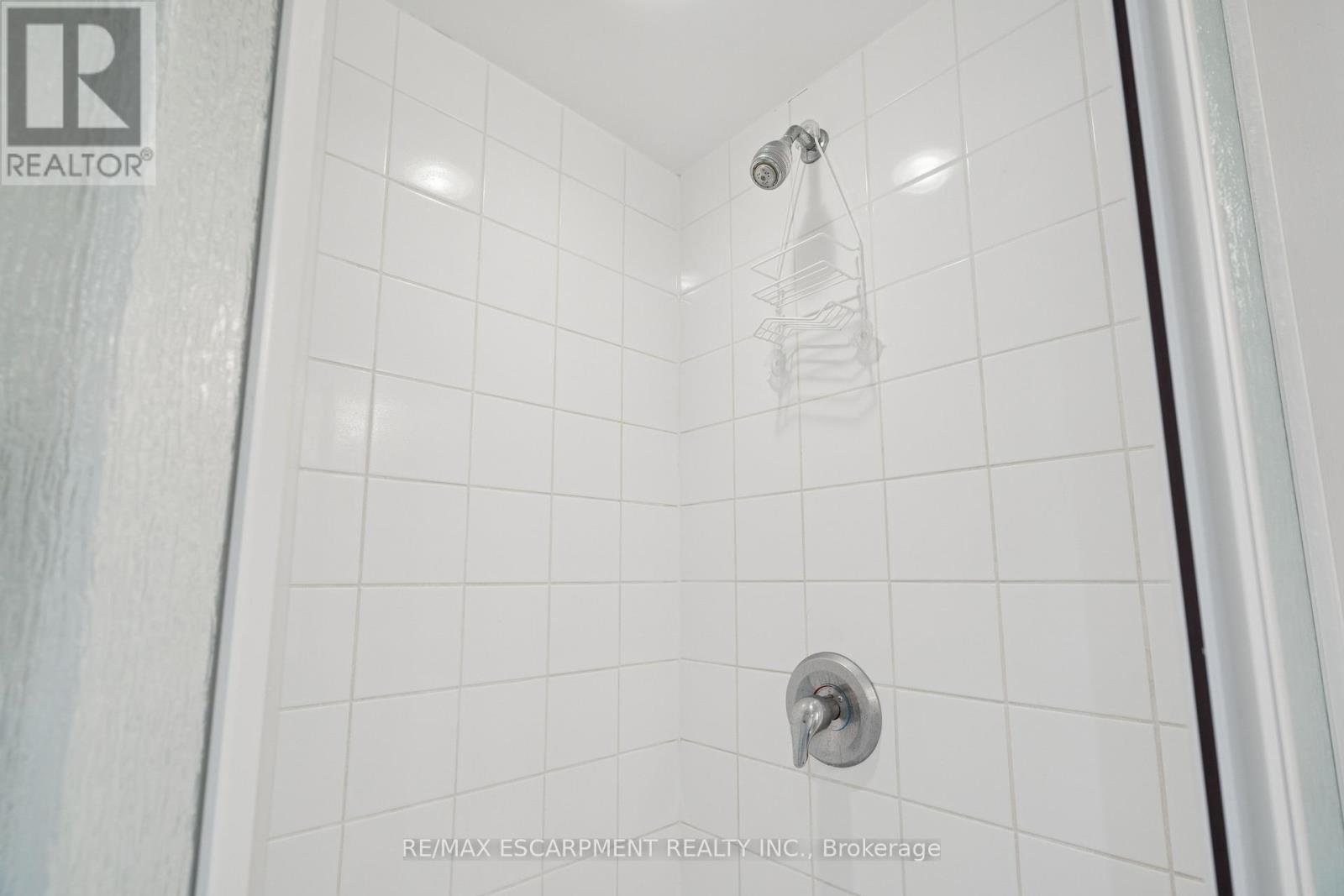 75 Doctor Moore Court, Halton Hills, Ontario  L7J 3A6 - Photo 32 - W12826294