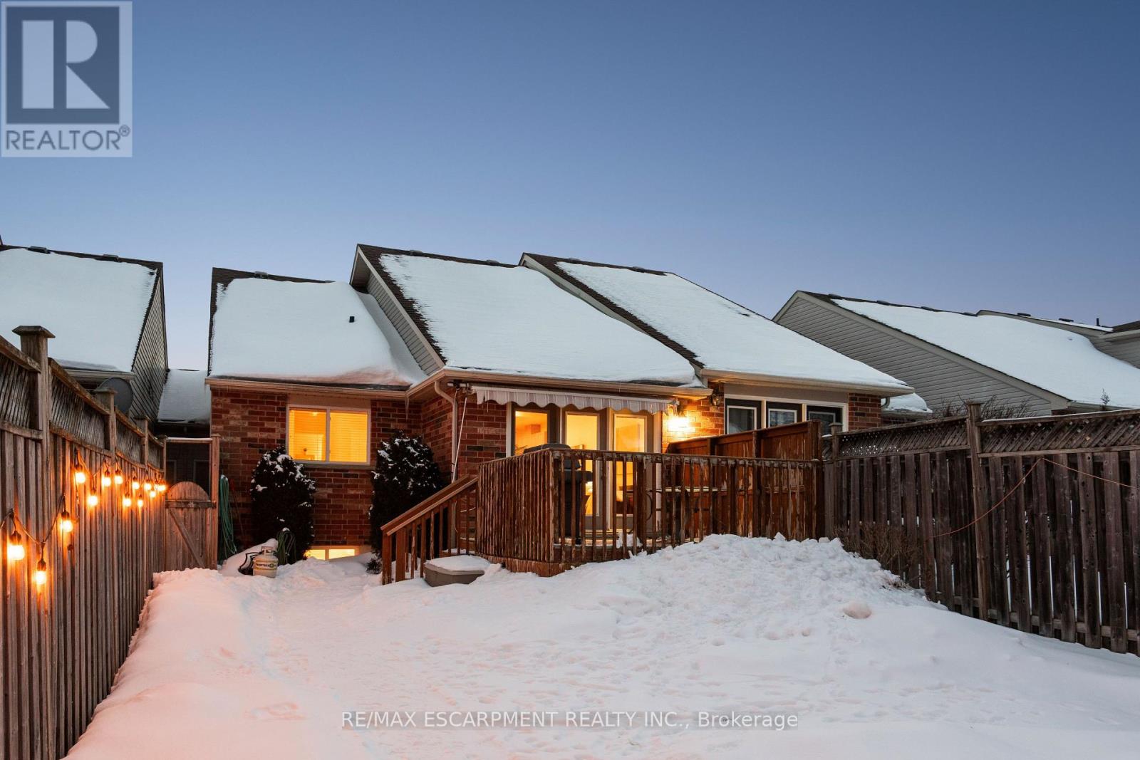 75 Doctor Moore Court, Halton Hills, Ontario  L7J 3A6 - Photo 45 - W12826294