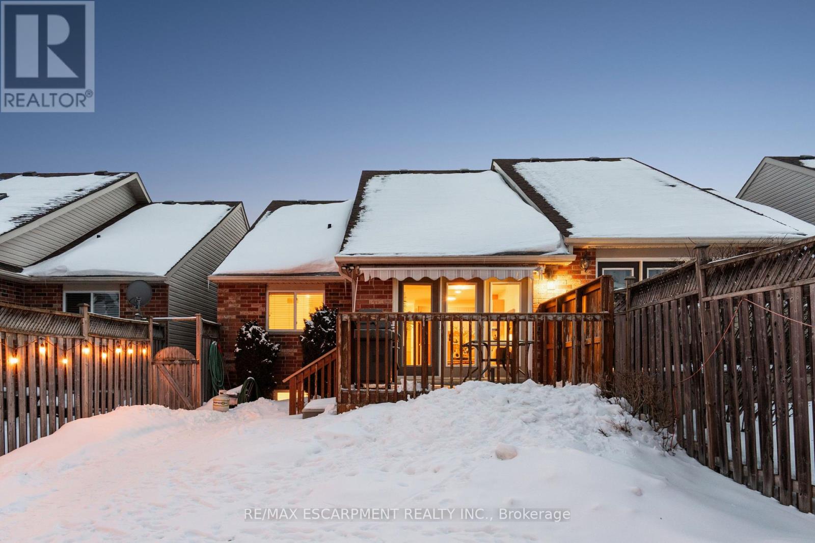 75 Doctor Moore Court, Halton Hills, Ontario  L7J 3A6 - Photo 48 - W12826294