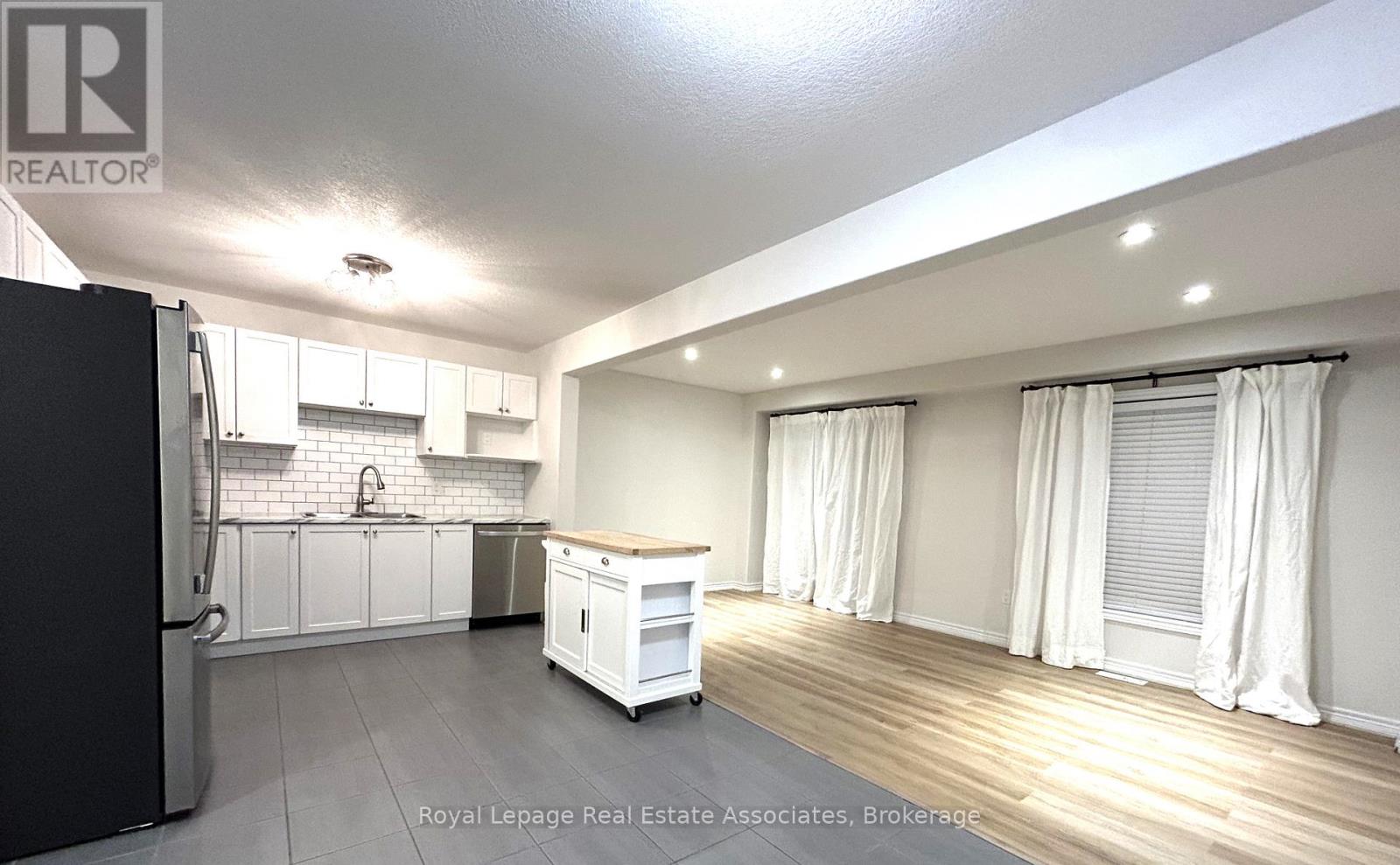 Lorem Ipsum Dolor Sit, Orangeville, Ontario  L9W  - Photo 6 - DEMO29406433