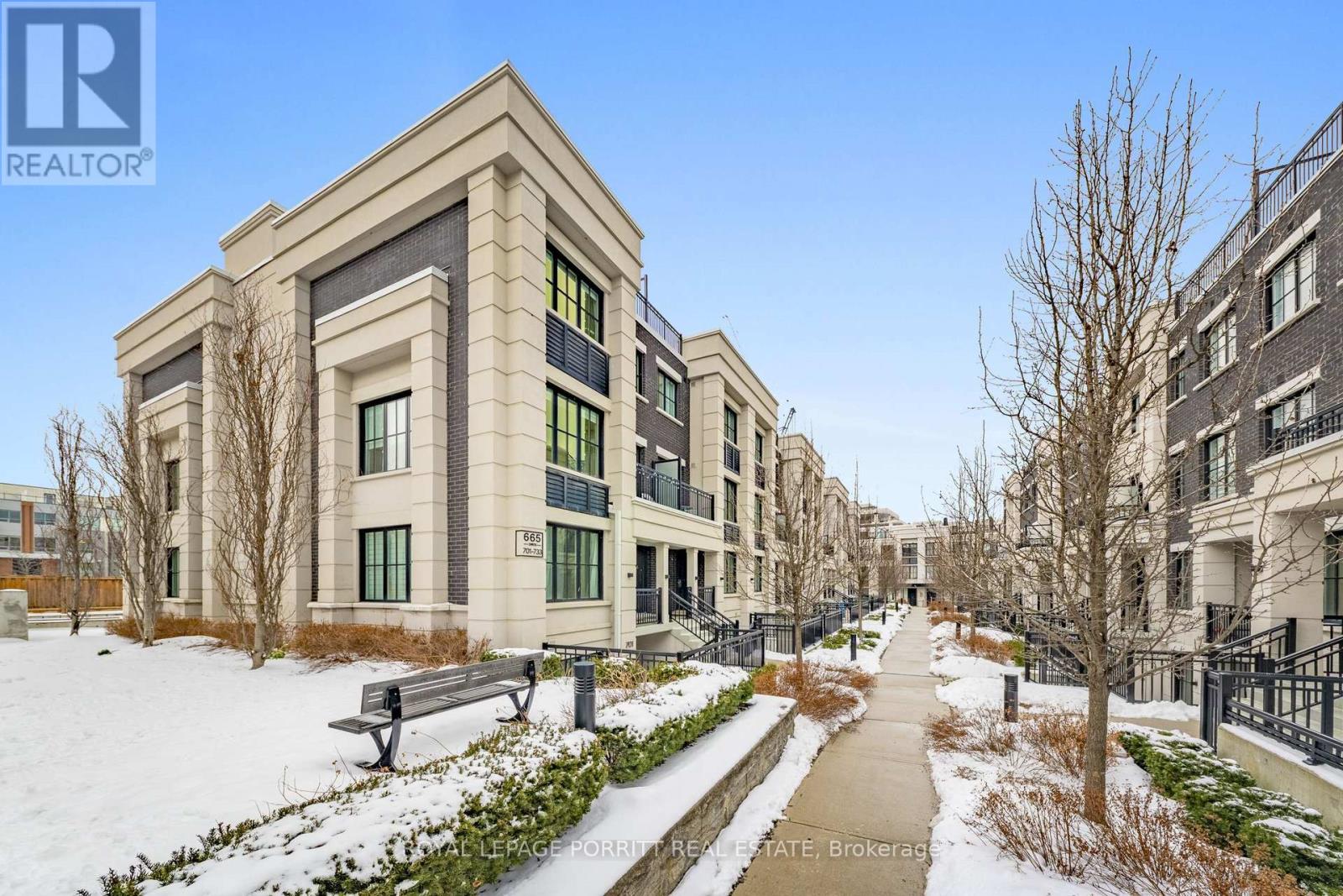 707 - 665 CRICKLEWOOD DRIVE, Mississauga, Ontario