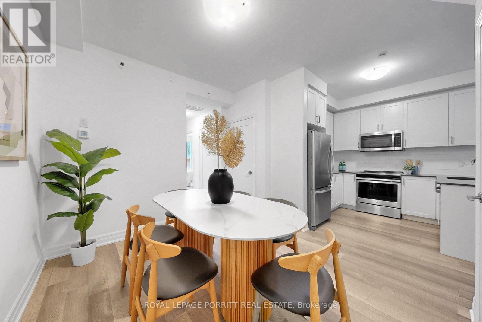 707 - 665 Cricklewood Drive, Mississauga, Ontario  L5G 0B9 - Photo 19 - W12826322