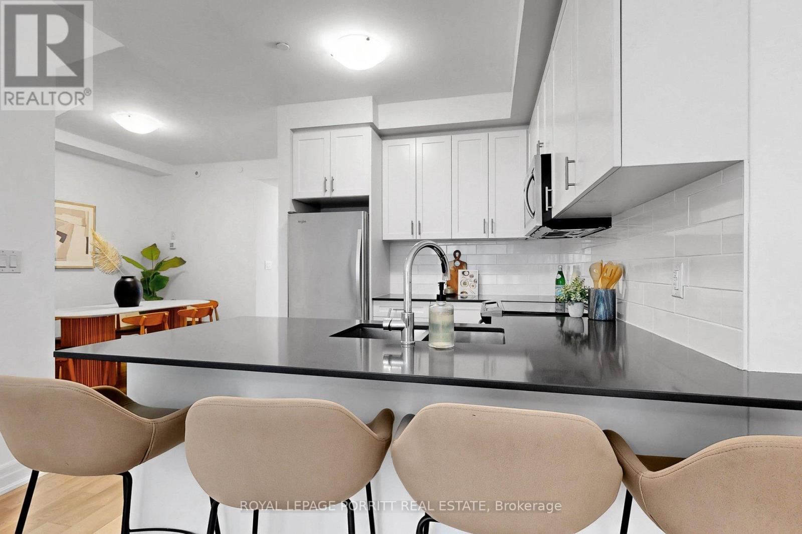 707 - 665 Cricklewood Drive, Mississauga, Ontario  L5G 0B9 - Photo 29 - W12826322