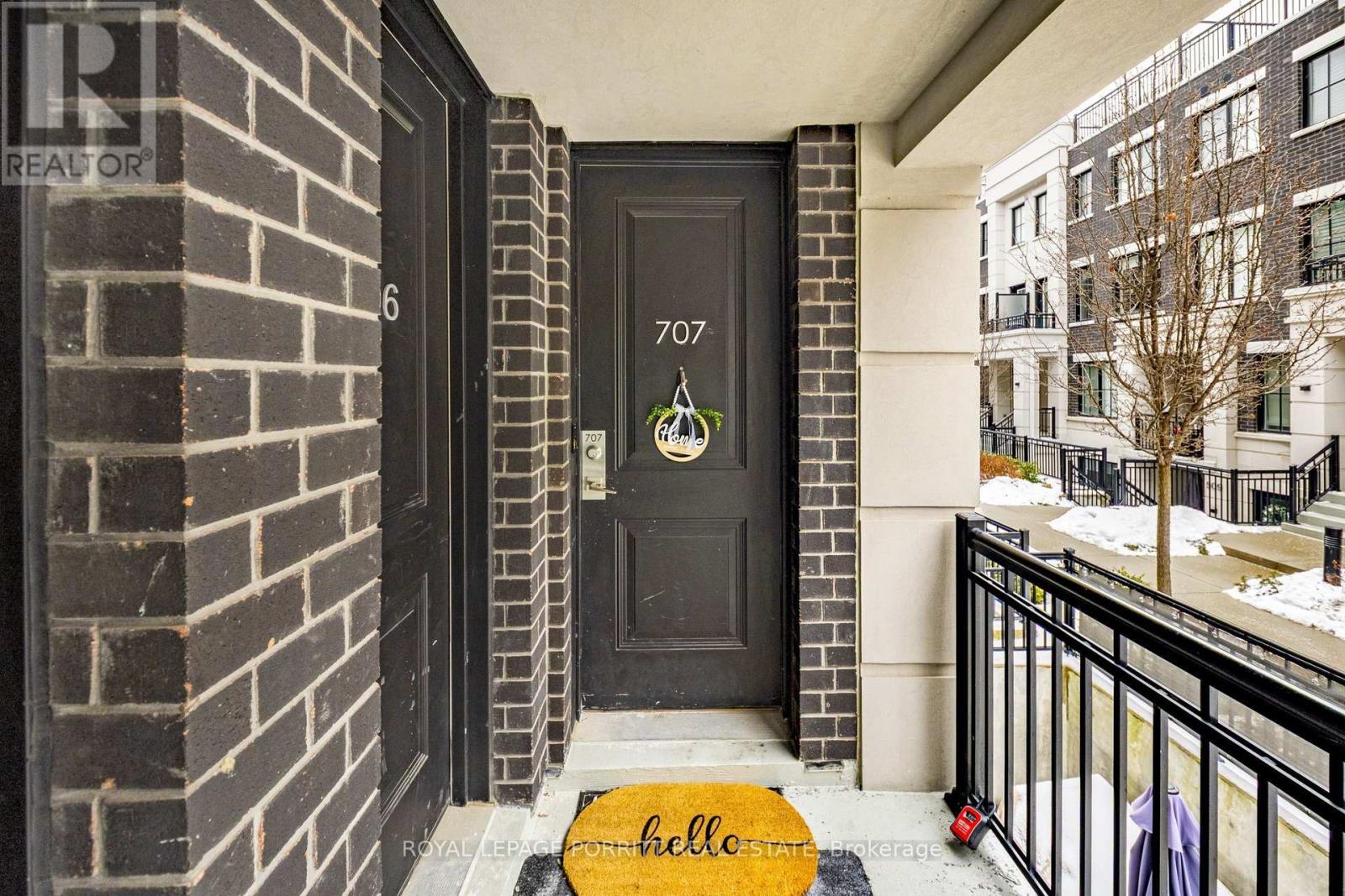 707 - 665 Cricklewood Drive, Mississauga, Ontario  L5G 0B9 - Photo 6 - W12826322