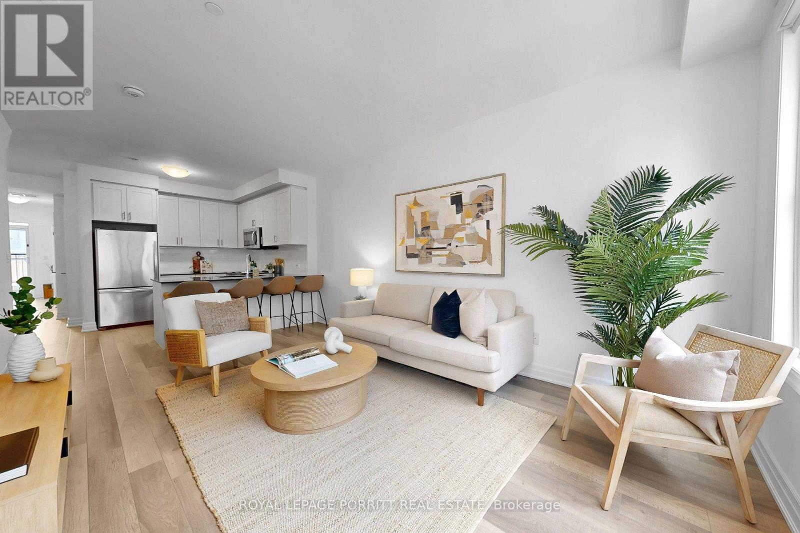 707 - 665 Cricklewood Drive, Mississauga, Ontario  L5G 0B9 - Photo 7 - W12826322