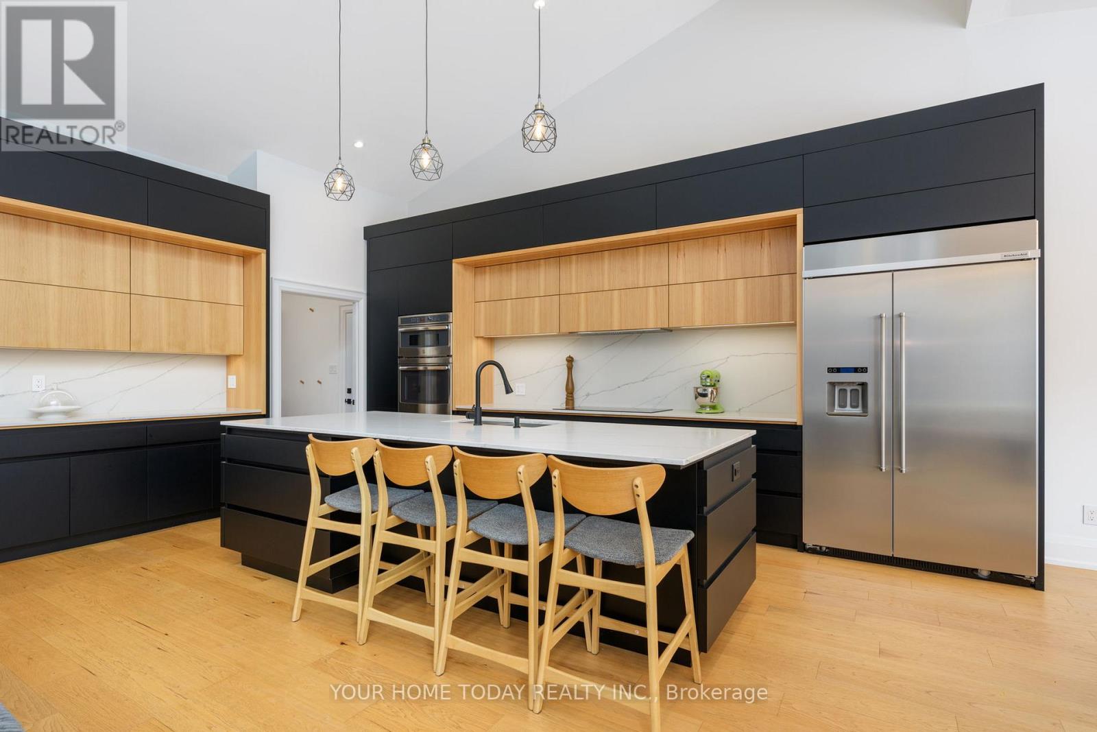 10735 Third Line, Halton Hills, Ontario  L9T 2X9 - Photo 12 - W12826328