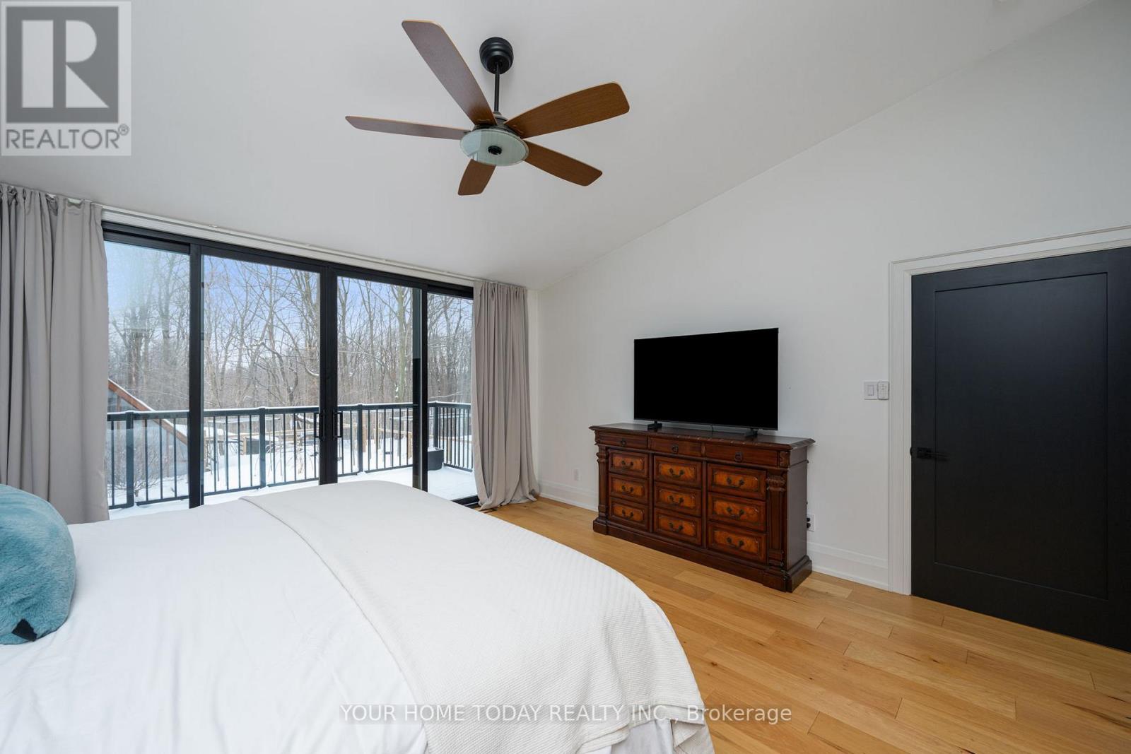 10735 Third Line, Halton Hills, Ontario  L9T 2X9 - Photo 22 - W12826328