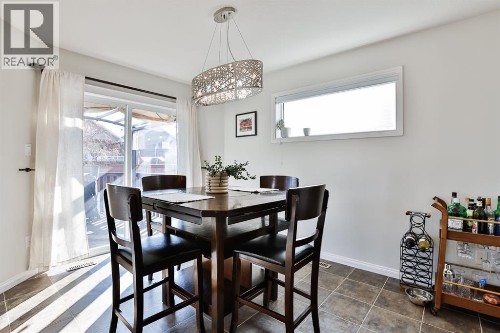 437 Twinriver Road W, Lethbridge, Alberta  T1J 3Y9 - Photo 7 - A2289084