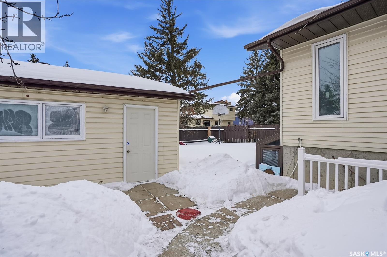 327 Allegretto Crescent, Saskatoon, Saskatchewan  S7K 6W3 - Photo 45 - SK029256