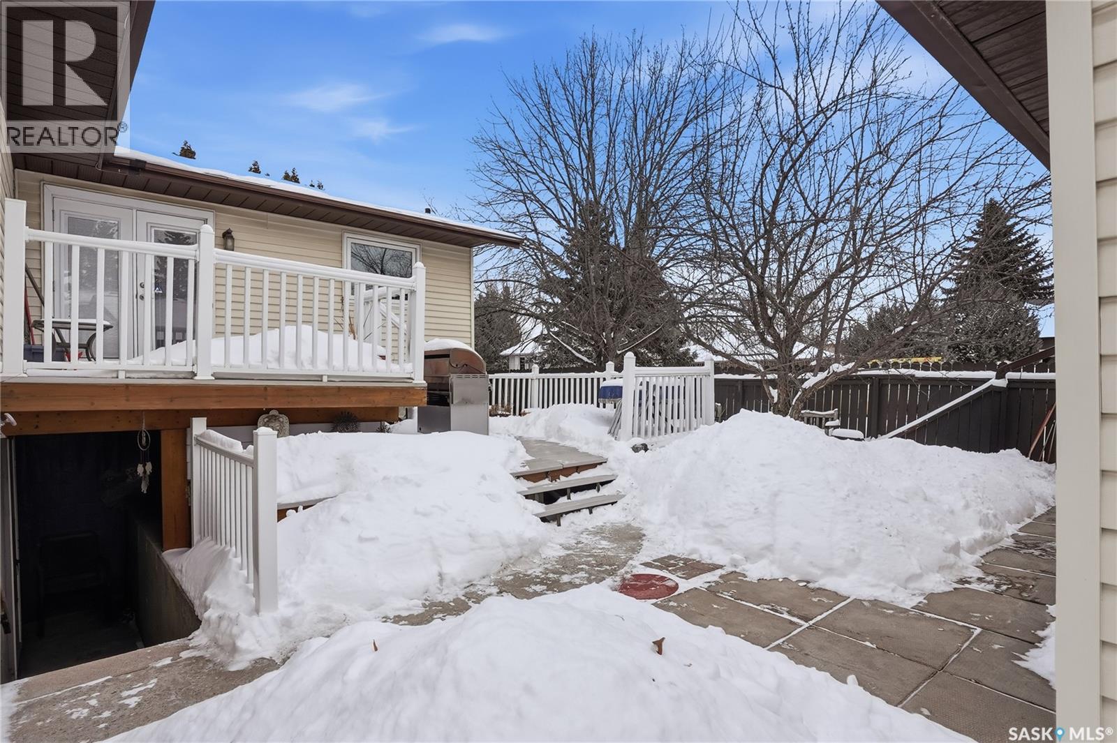 327 Allegretto Crescent, Saskatoon, Saskatchewan  S7K 6W3 - Photo 48 - SK029256