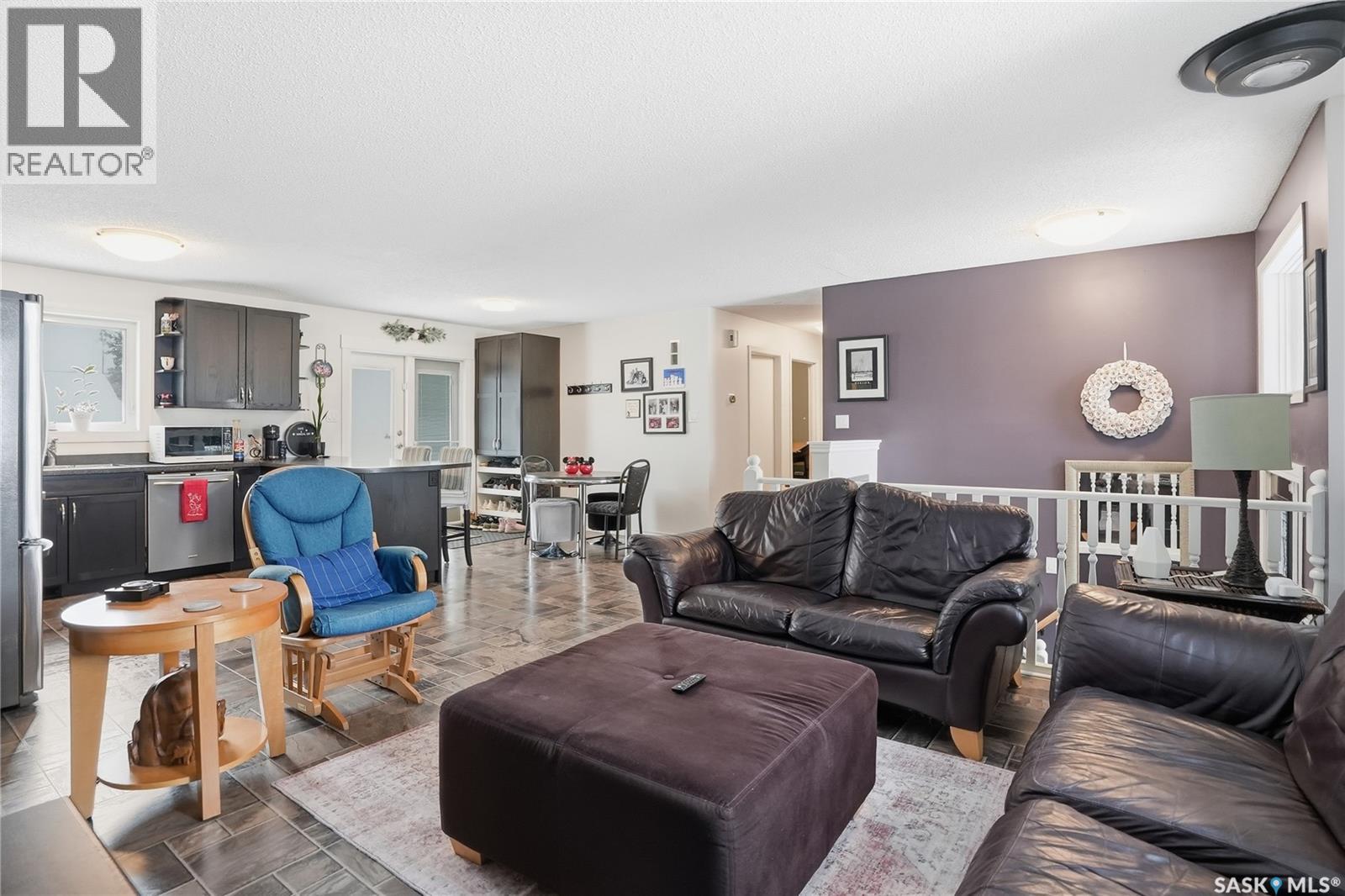 327 Allegretto Crescent, Saskatoon, Saskatchewan  S7K 6W3 - Photo 8 - SK029256